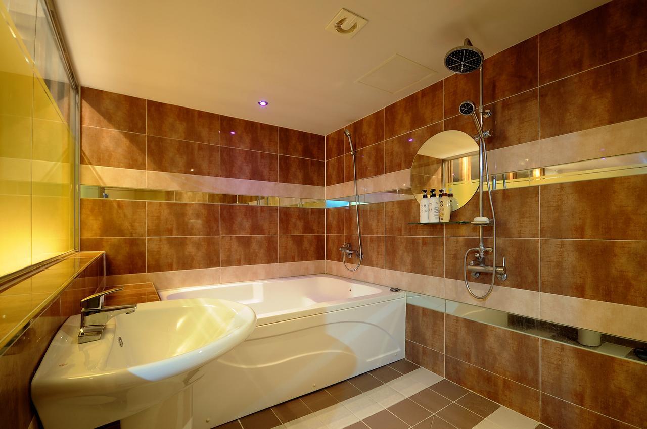 Wow Motel Pusan Zewnętrze zdjęcie