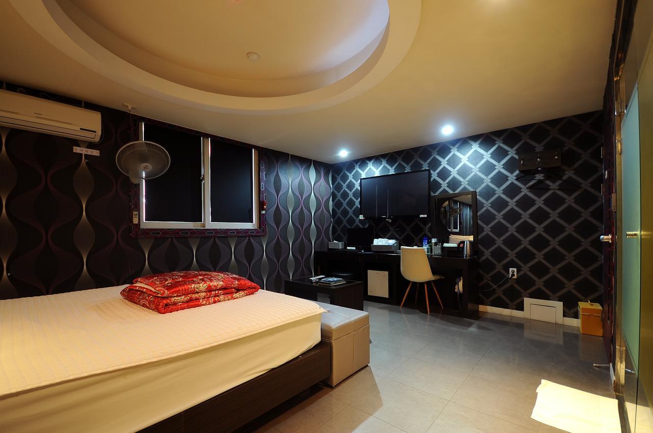 Wow Motel Pusan Zewnętrze zdjęcie